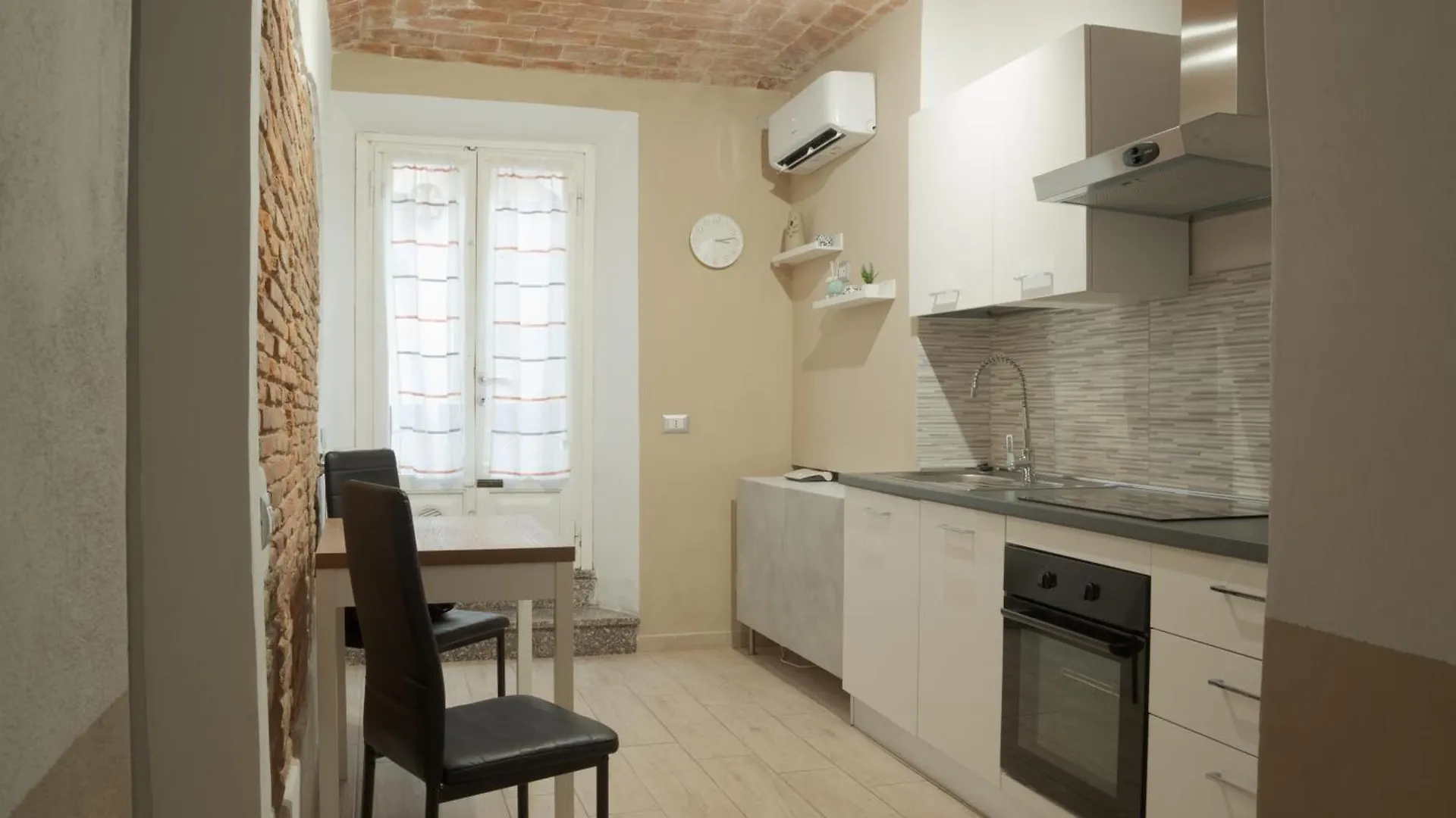 Apartment Appartamento La Chicca Prato